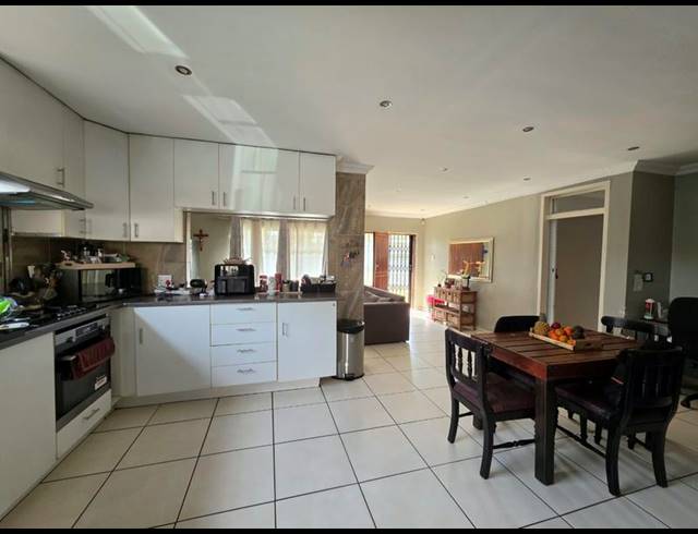 3 BEDROOM HOUSE FOR SALE IN IMPALA PARK